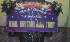 Karangan bunga papan Pare -02
